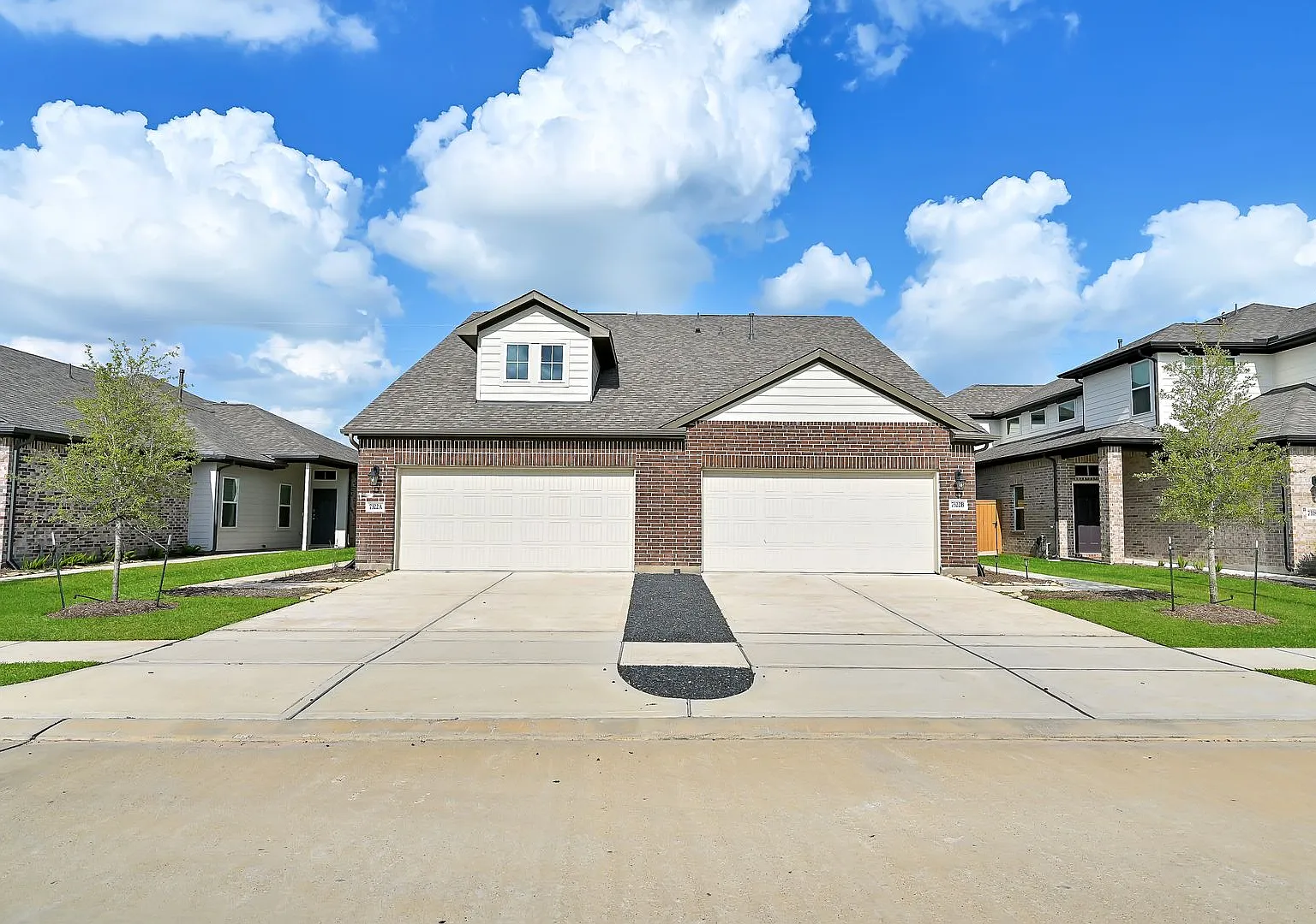 Welcome to the Linden Effortless Living, All on One Level. — Photo 1