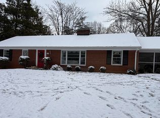 1630 Saint Annes Rd, Charlottesville, VA 22901