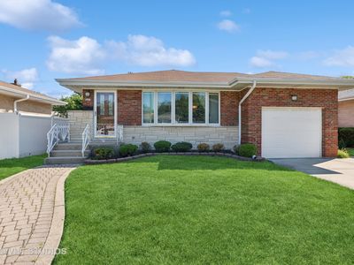 4445 N Forestview Ave, Chicago, IL, 60656