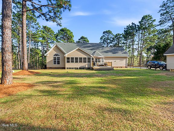 2nd image of 106 Pinewild Lane