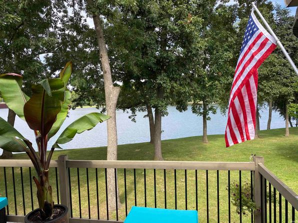 550 Vistula Ter APT 4, Mishawaka, IN 46544