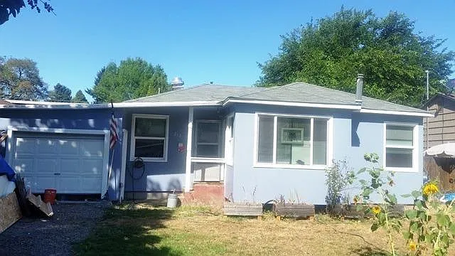 218 Ashland Ave photo 1