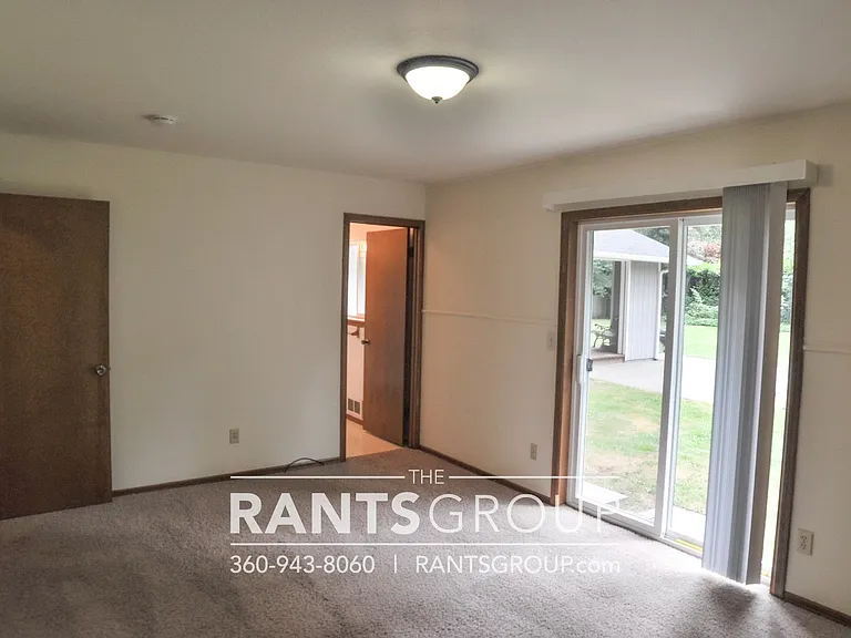 8615 Burns Dr SW — Photo 7