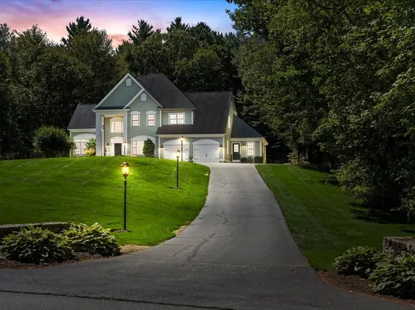 9 Auburn Rd, Millbury, MA 01527
