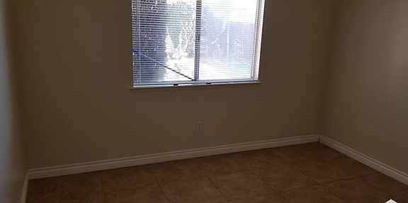 5th image of 20429 Sago Ct APT 4