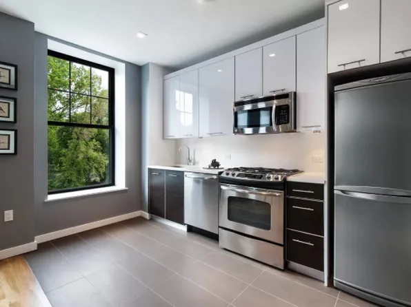 123 Parkside Avenue image 7 of 20