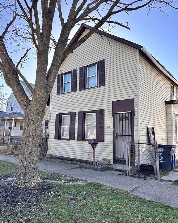 1st image of 7001 Hague Ave