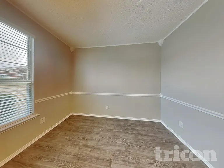1226 Paul Dr — Photo 11