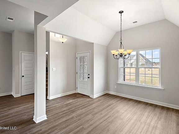 5th image of 8749 Lana Dr