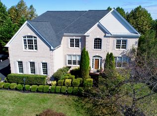 40674 Jade Ct, Leesburg, VA 20175