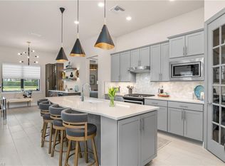 19248 Aqua Shore Dr, Fort Myers, FL 33913