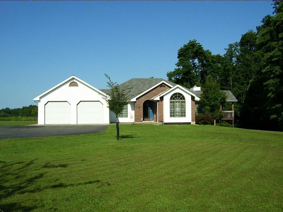 1st image of 302 S County Road 950 W