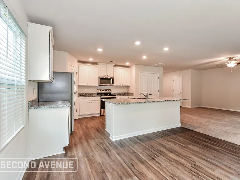 332 Sundew Rd — Photo 9