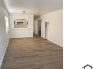 9815 Holmes Ave, Los Angeles, CA 90002