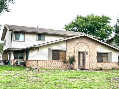 523 S Paula Ave APT D, Wichita, KS, 67209