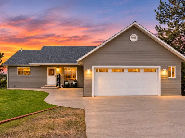 1095 Iron Cap Dr, Stevensville, MT 59870