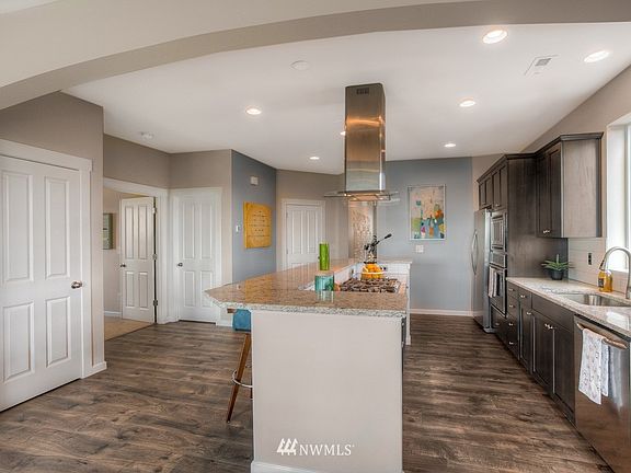 5th image of 6820 Oleander Avenue NE #355