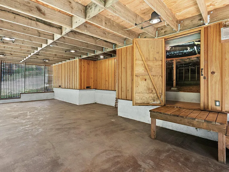 310 Wild Iris Ln — Photo 33