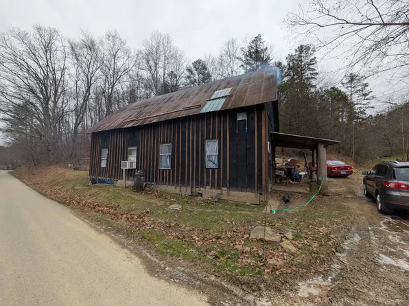 3006 State Highway 577, Annville, KY 40402