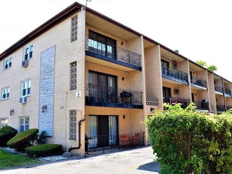 1st image of 6468 N Northwest Hwy APT A3