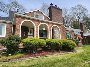396 W Walnut St, Lowellville, OH