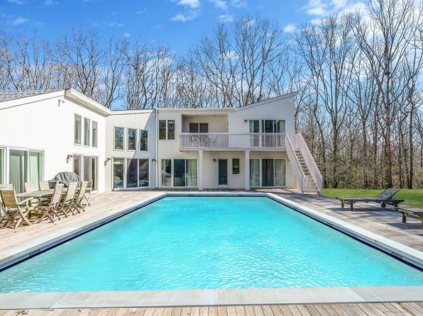 44 Bob White Dr