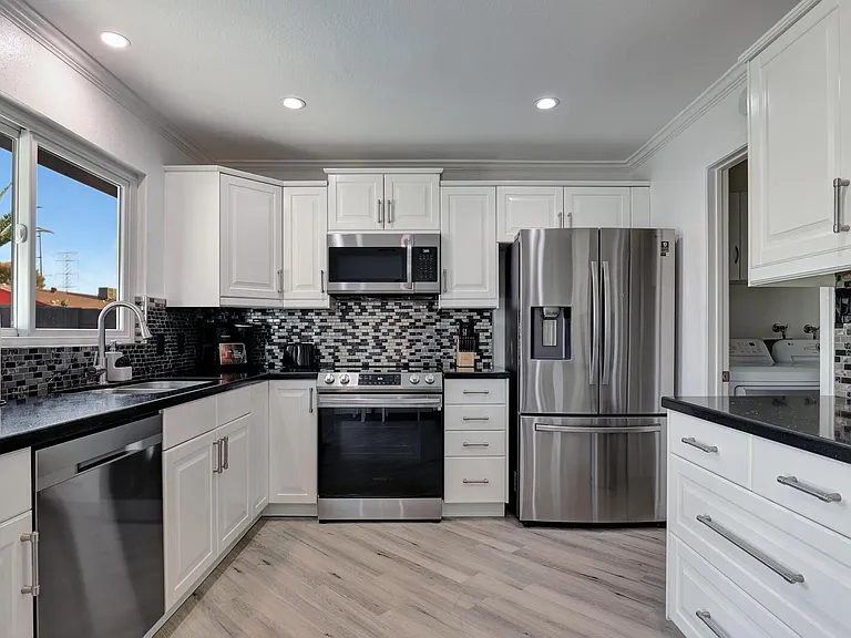 2023 W Posada Cir — Photo 7