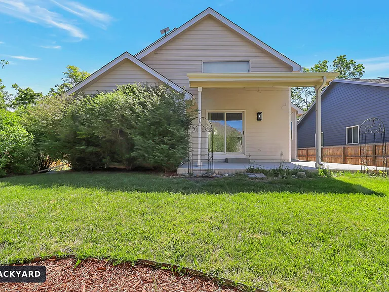 4007 S Sable Cir — Photo 17