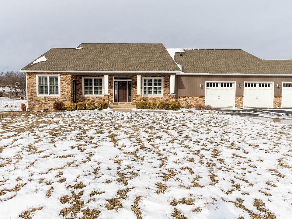 1st image of 264 Pepper Ridge Dr