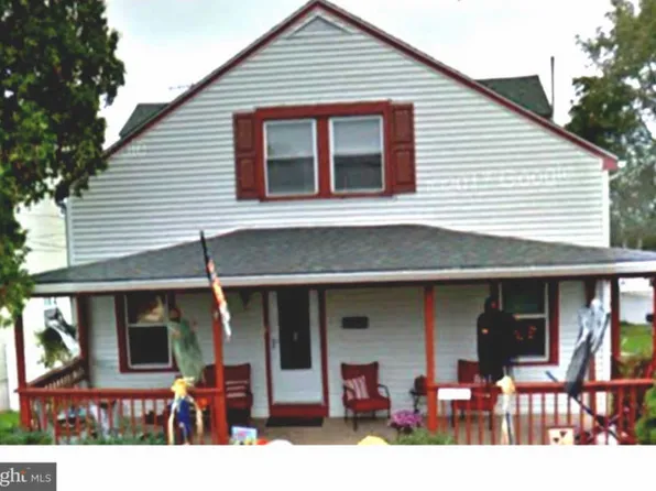4341 Pine St, Feasterville Trevose, PA 19053