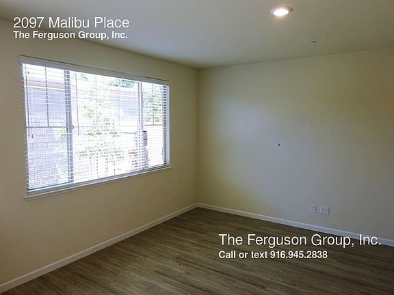 4th image of 2097 Malibu Pl