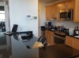 4 Longfellow Pl #3804, Boston, MA 02114