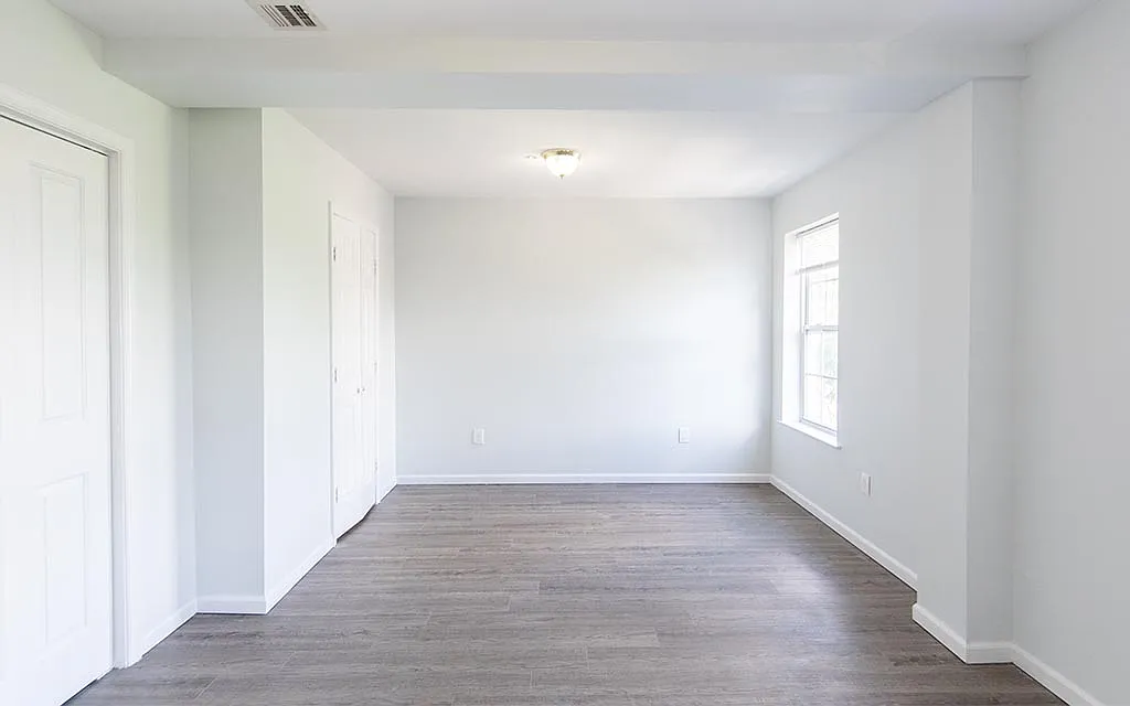 394 S Harrison St. — Photo 3