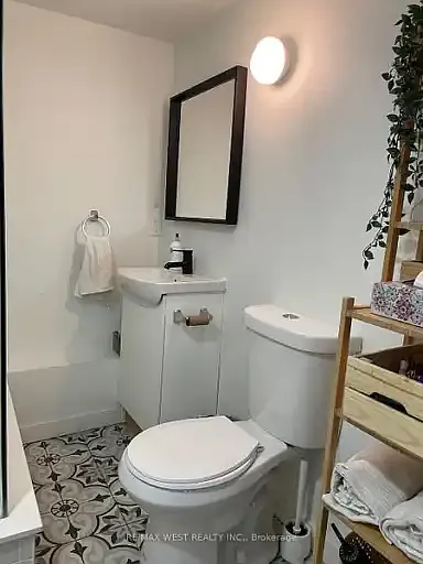 76 Bellwoods Ave #1A — Photo 6