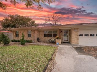 1939 1st St N, Texas City, TX 77590