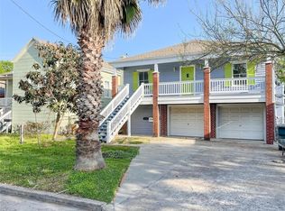 1617 Avenue M, Galveston, TX 77550