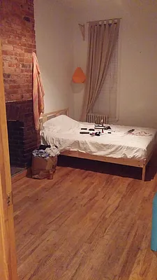 Rented by Nooklyn NYC LLC | media 7