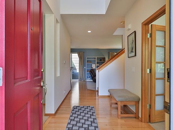 4th image of 7131 Thompson Ave SE