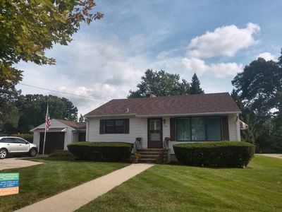 502 E Washington St, West Chicago, IL, 60185