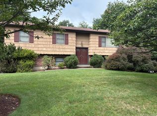 9 Rockridge Dr, Thiells, NY 10984