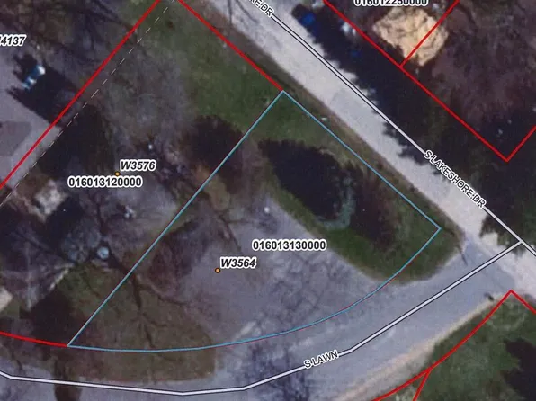 W3564 South Lawn Drive #5, Markesan, WI 53946