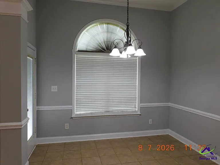 208 Loudon Hill Dr — Photo 4