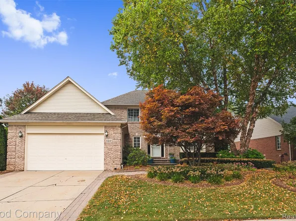3437 Cascade Cir, Rochester Hills, MI 48307