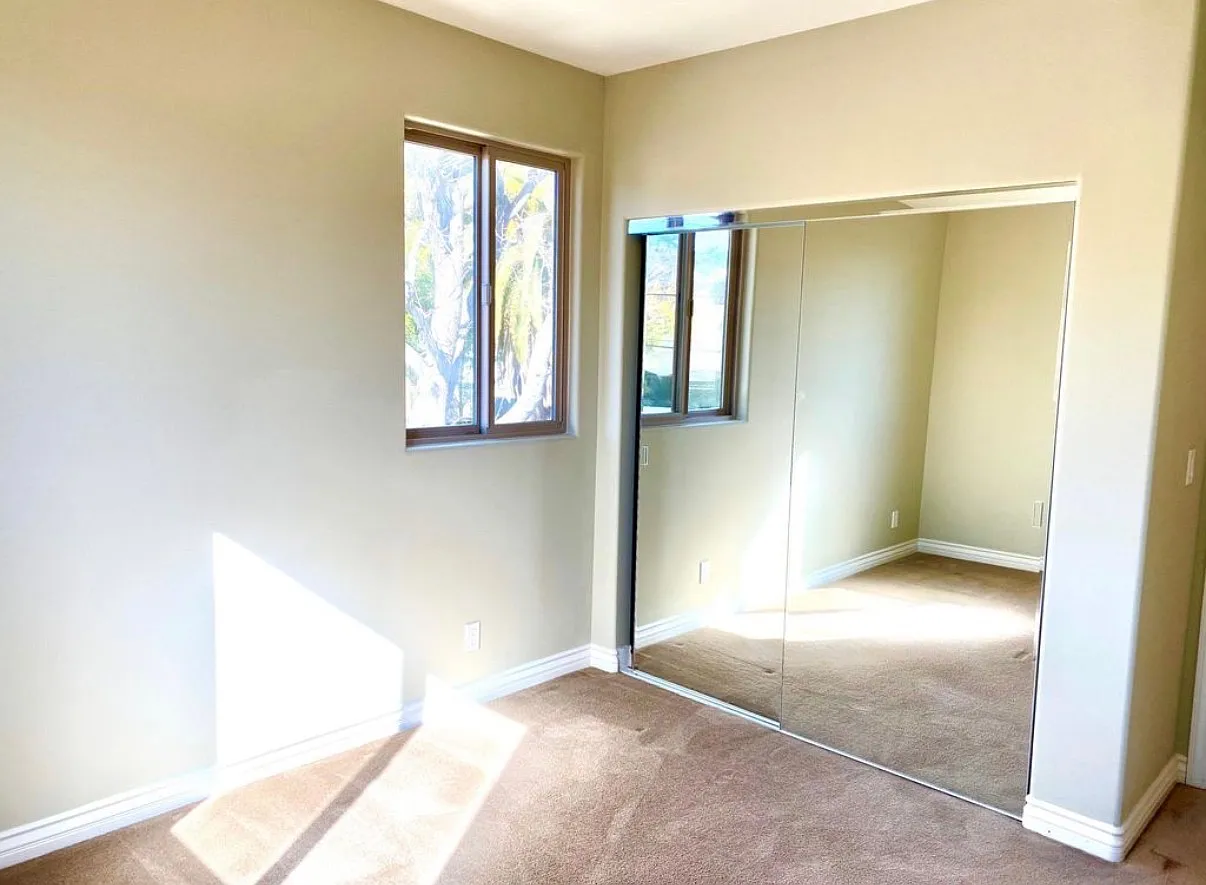3 bed, 2.5 bath, 1850 sqft, $1,500 — Photo 4