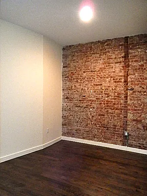 Rented by Bohemia Realty Group | media 22