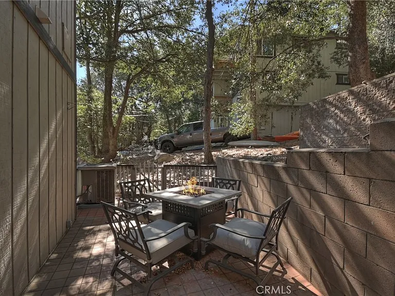 198 Zermatt Dr #198 — Photo 1