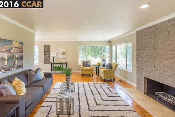 4th image of 321 Birchwood Dr