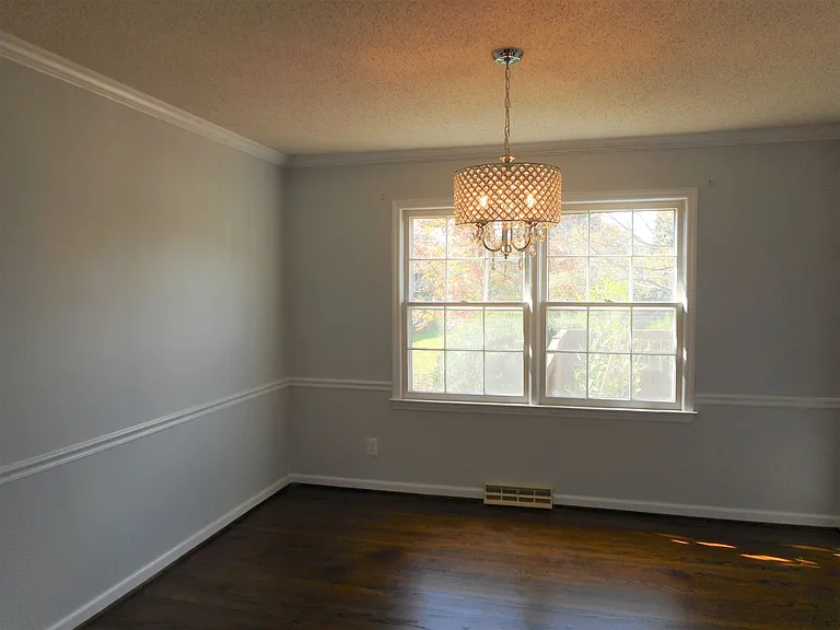 4109 Windlestraw Ln — Photo 6