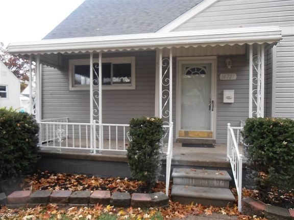 2nd image of 16727 Sarmorr St