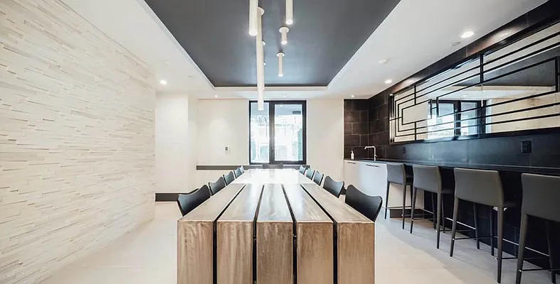 Rented by ERNY LLC | media 37